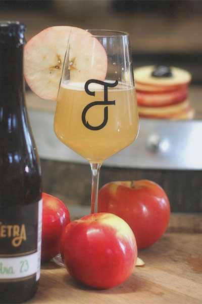 Kliknutím zvětšíte Fenetra 024